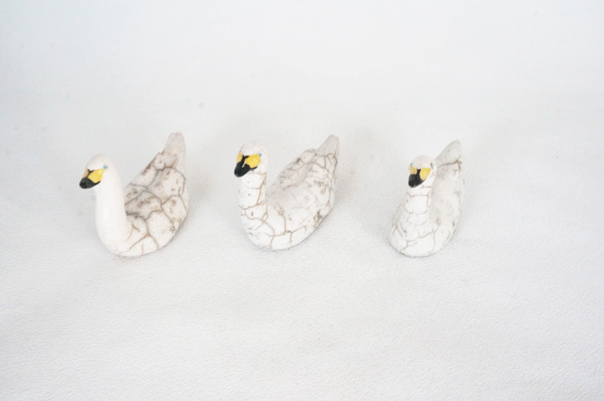 029 楽焼き　コハクチョウ　大