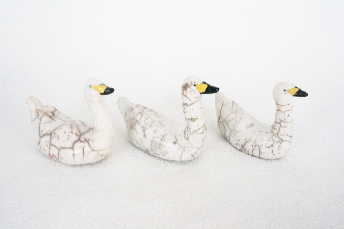 029 楽焼き　コハクチョウ　大