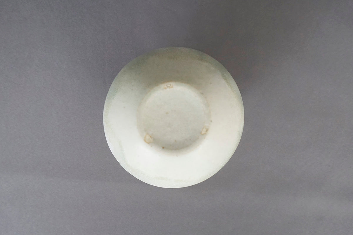 029 花器 薄緑