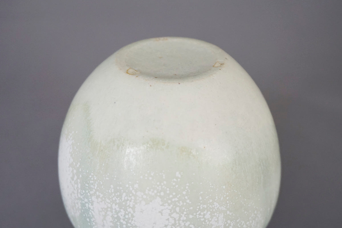 029 花器 薄緑
