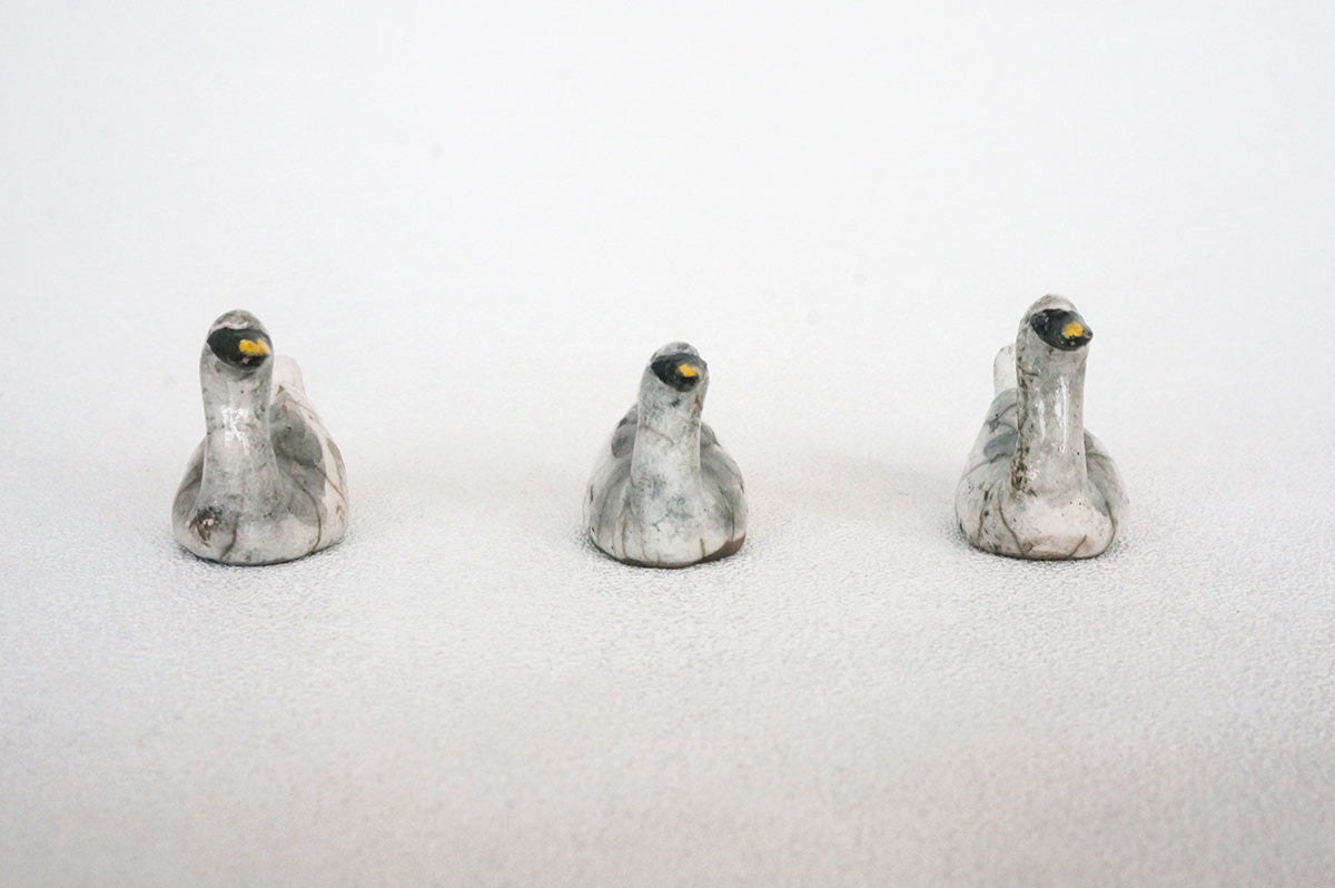 030 楽焼き　コハクチョウ　小