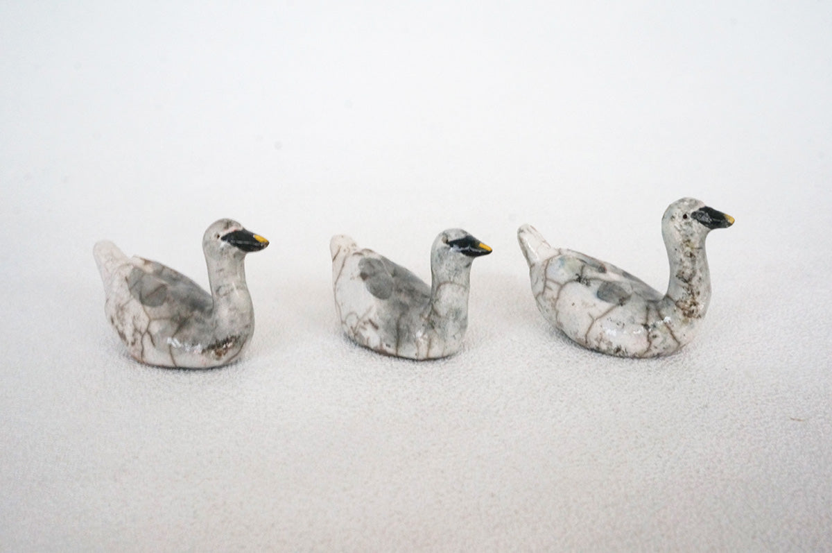 030 楽焼き　コハクチョウ　小