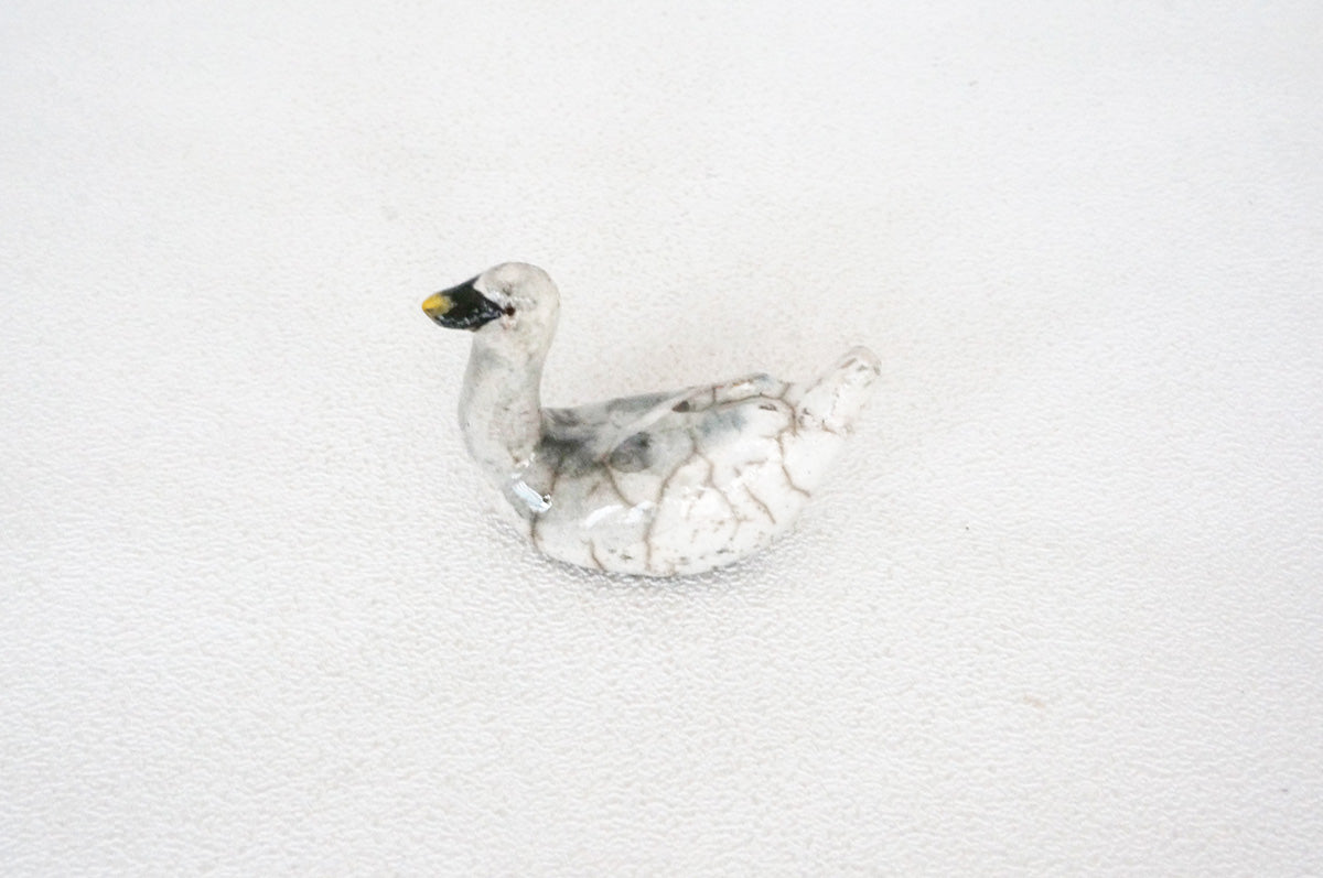 030 楽焼き　コハクチョウ　小