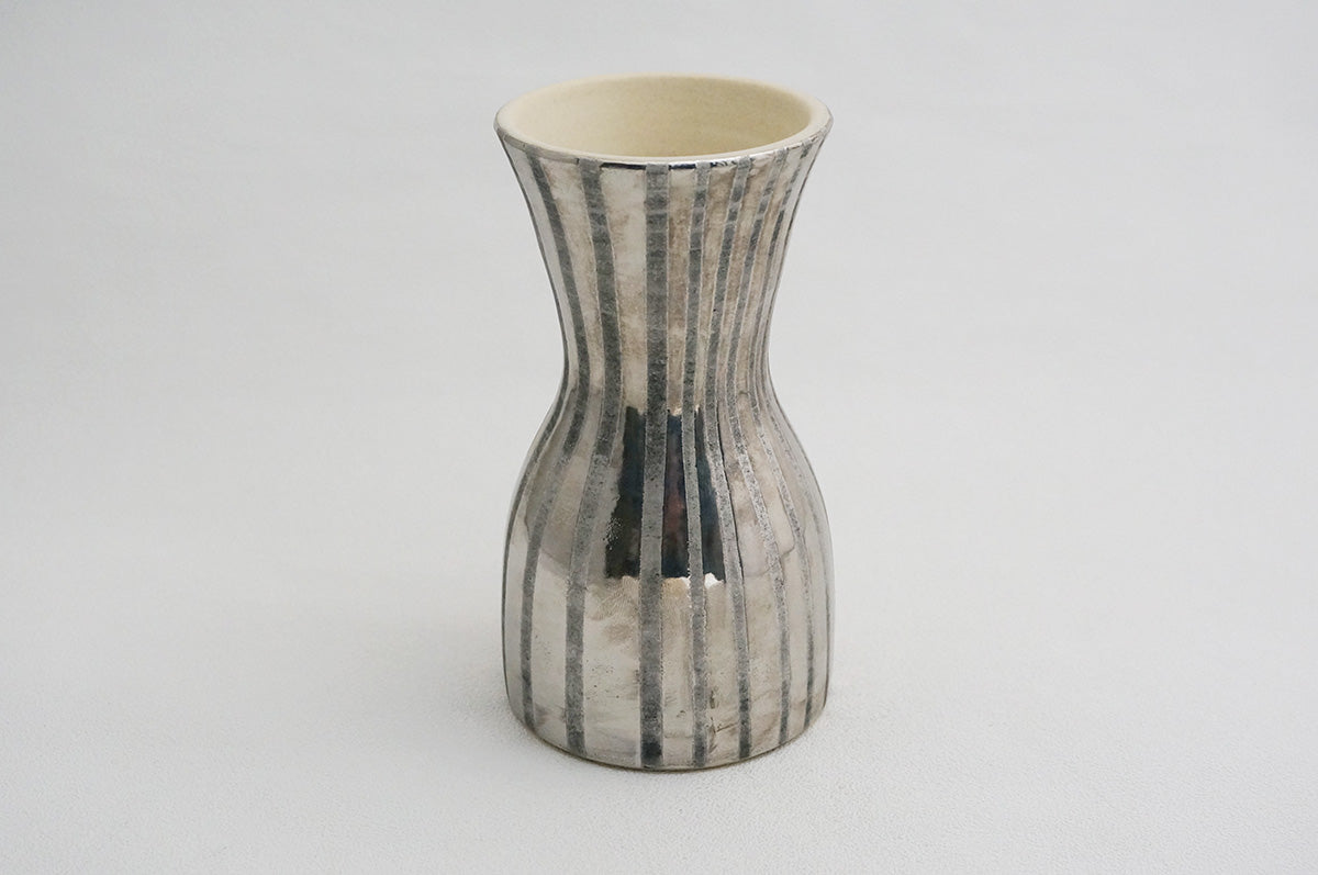 30 ホワイト 釉彩 プラチナ花器 2