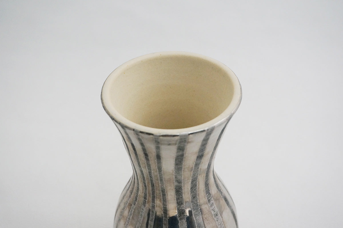 30 ホワイト 釉彩 プラチナ花器 2