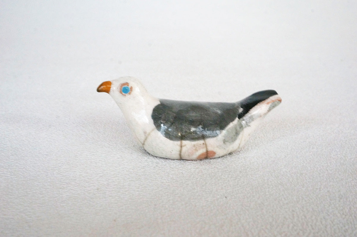 031 楽焼き　カモメ