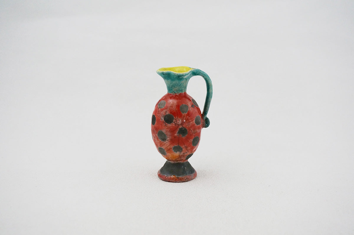 032 楽焼き　泪壺