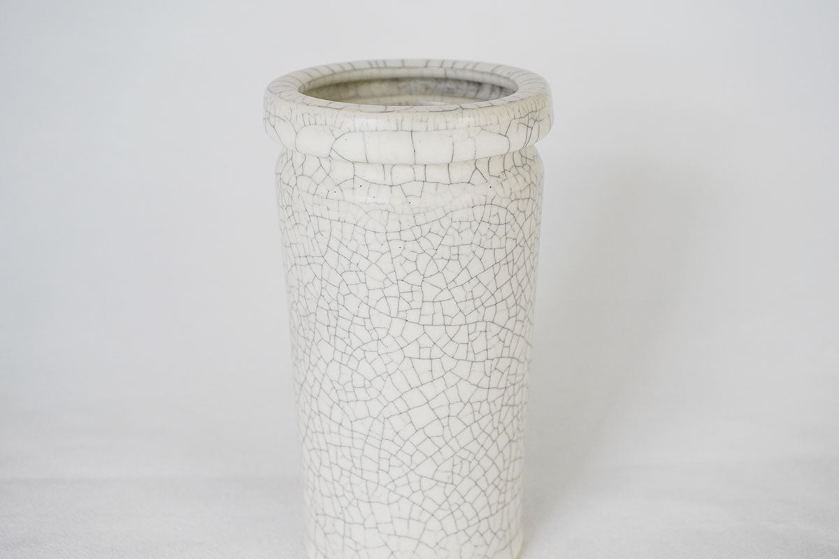 033 flower pot M