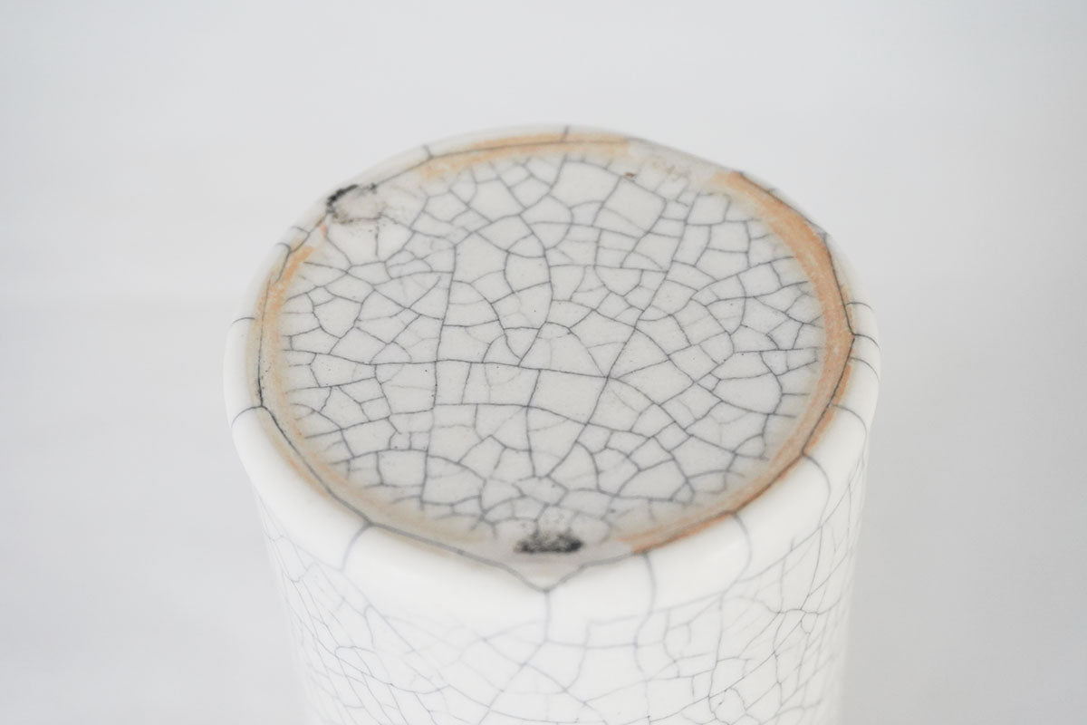 033 flower pot M
