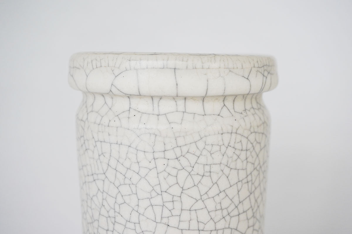 033 flower pot M
