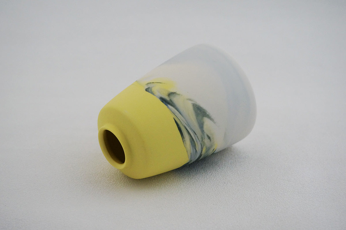 034 marble アロマポット兼一輪挿し