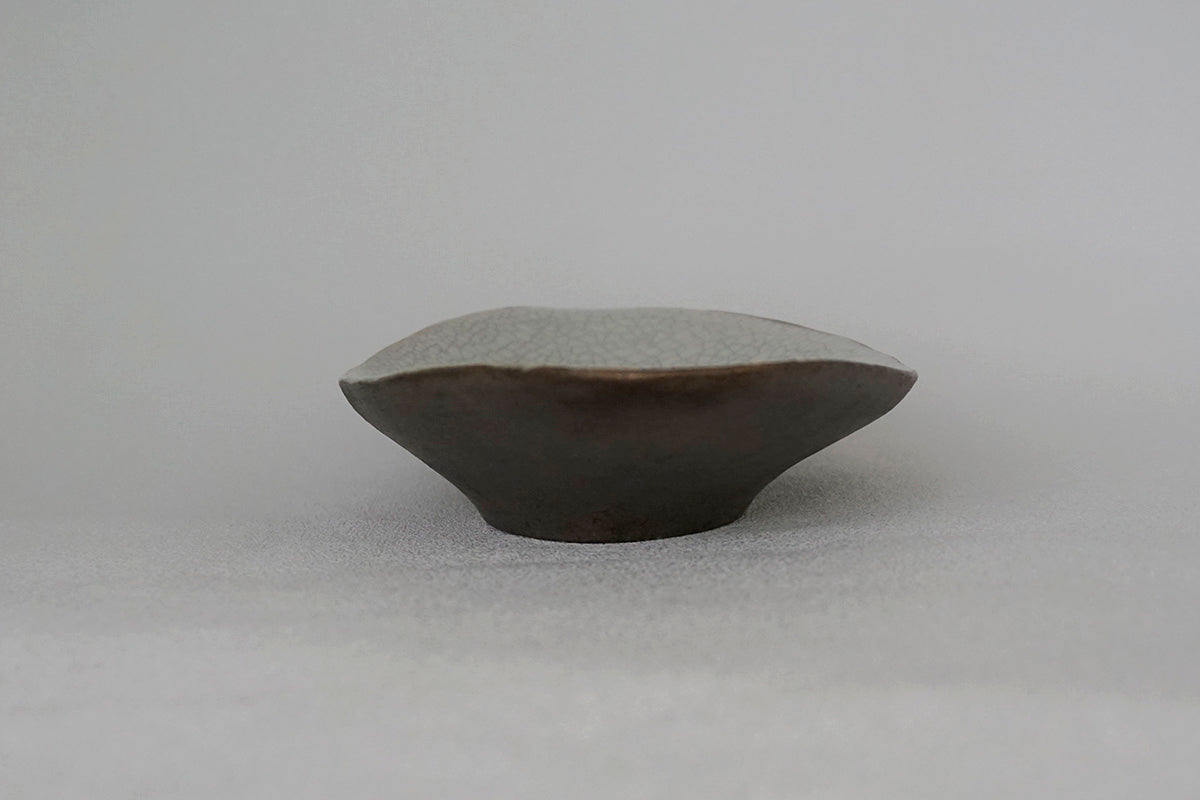 034 白×黒 舟形鉢