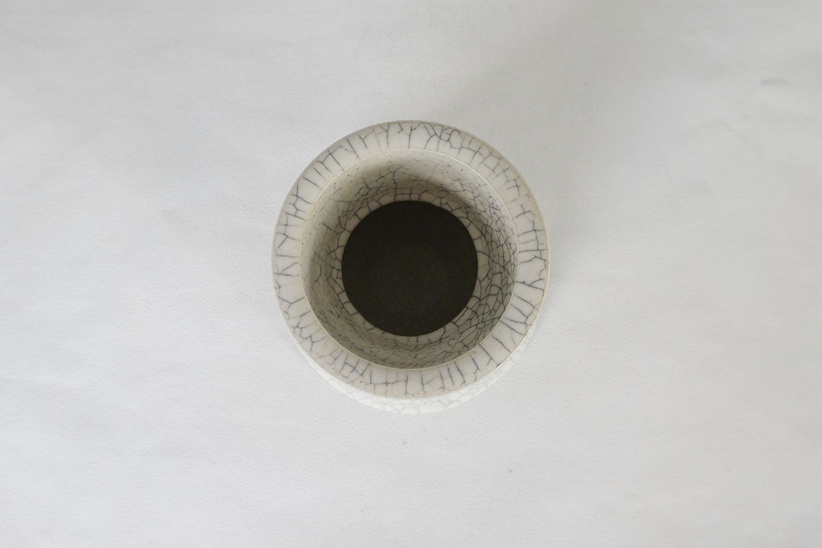034 flower pot M