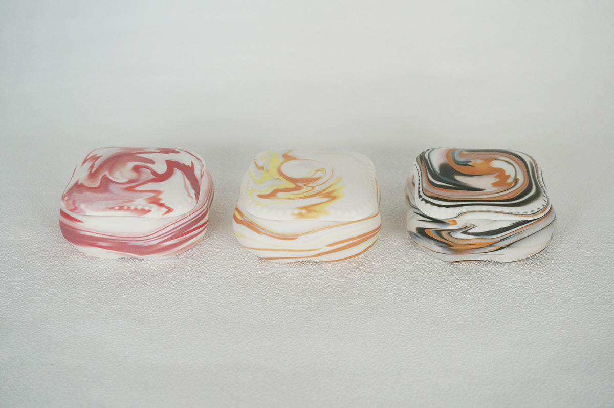 035 marble 四角蓋物