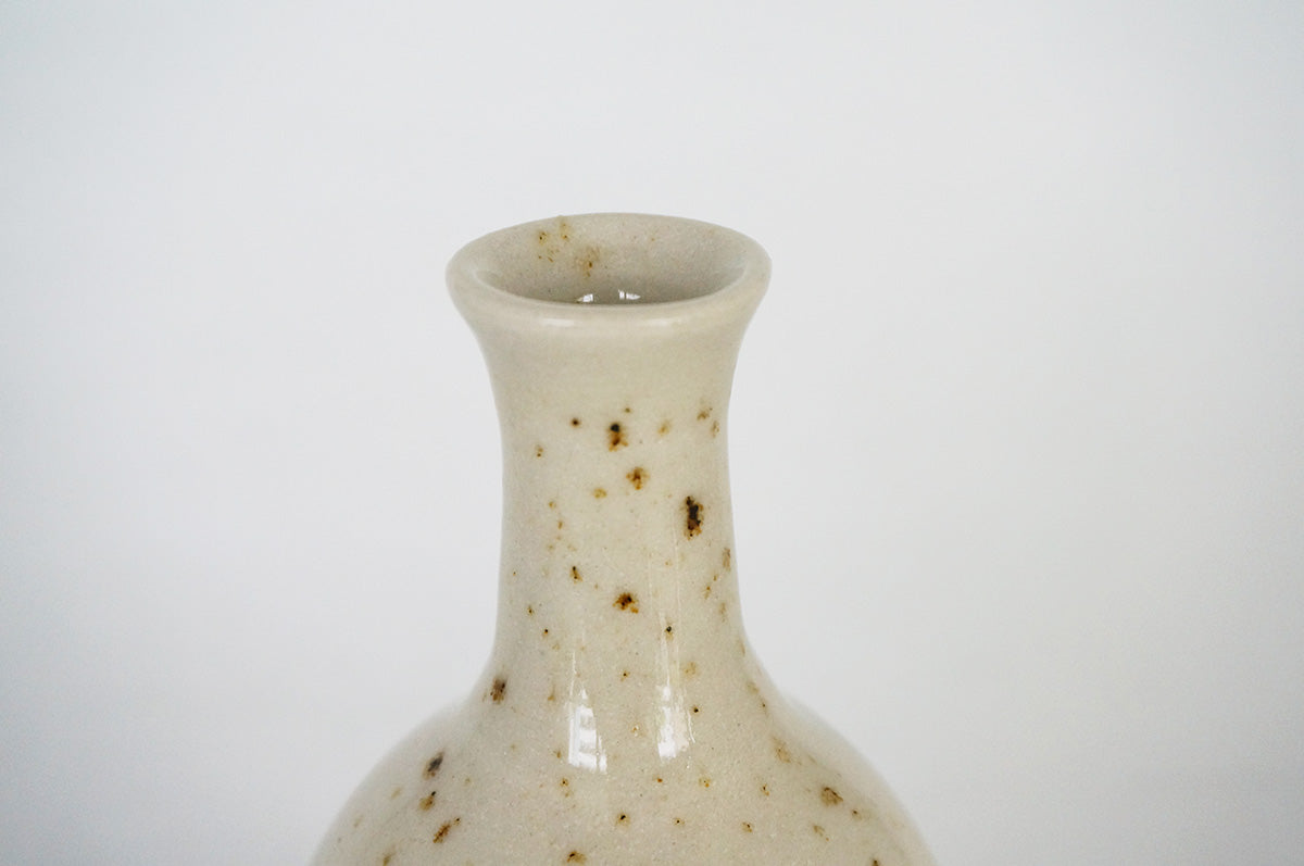 037 at Kiln 一輪挿し