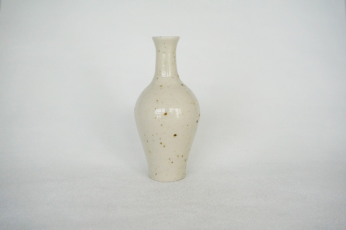 037 at Kiln 一輪挿し