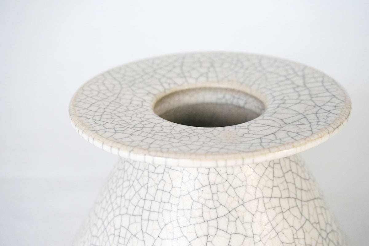 037 flower pot L