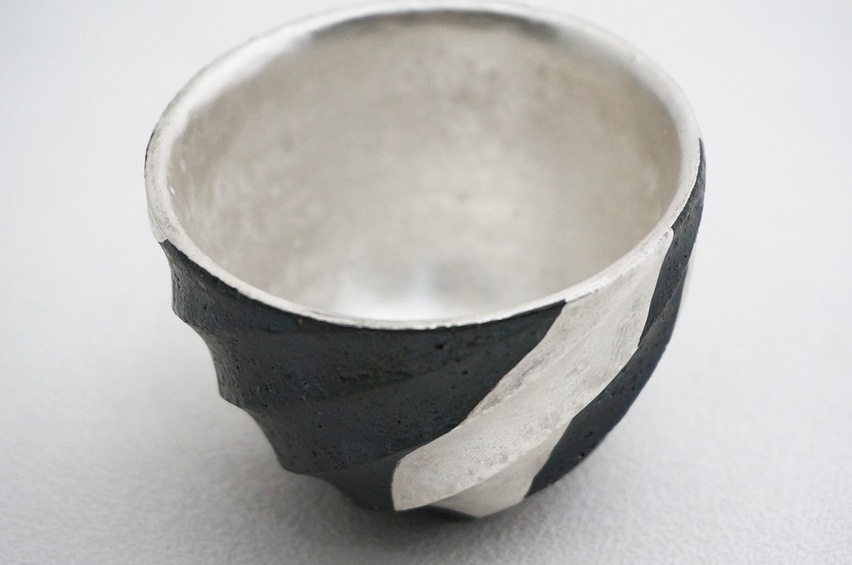 46 Spiral 銀彩ぐい呑 1