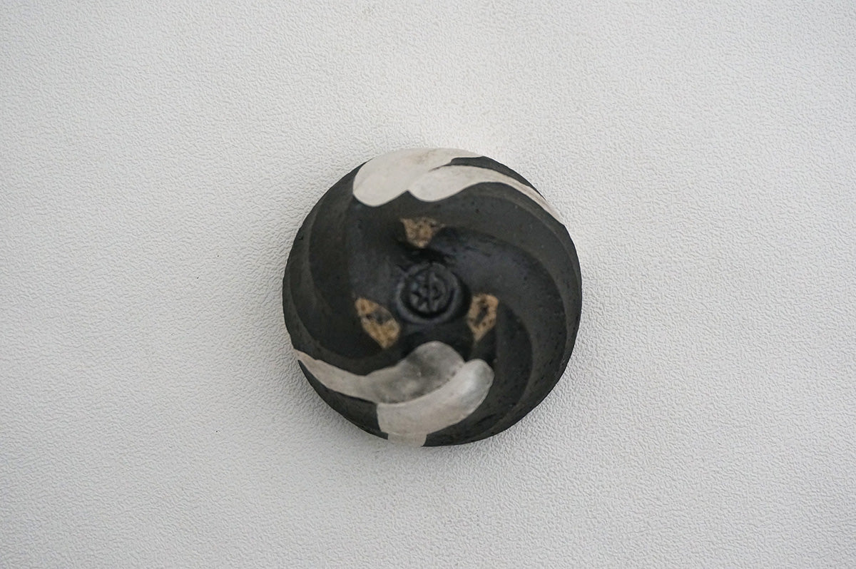 46 Spiral 銀彩ぐい呑 1