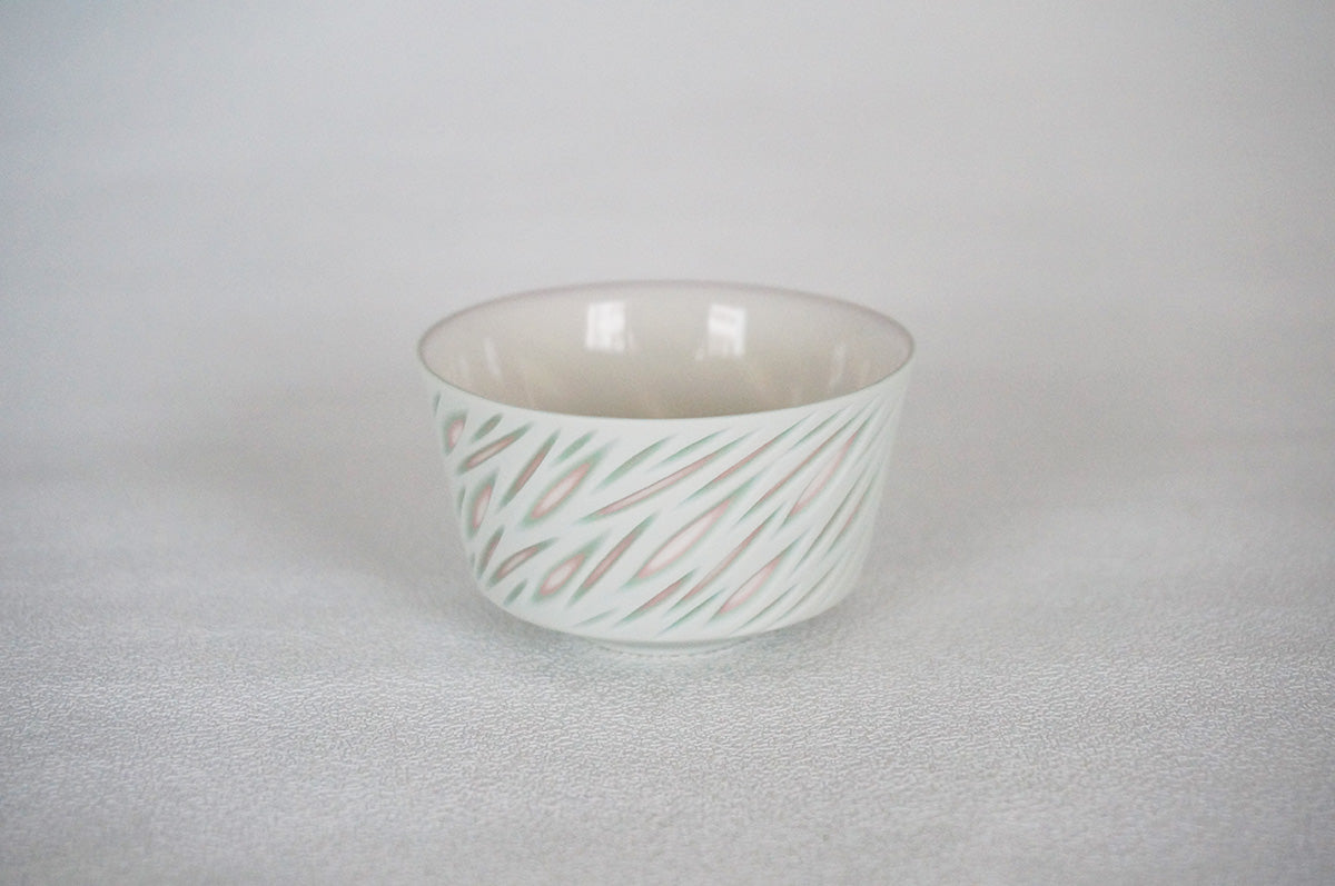 047 重色目 高台ぐい呑み