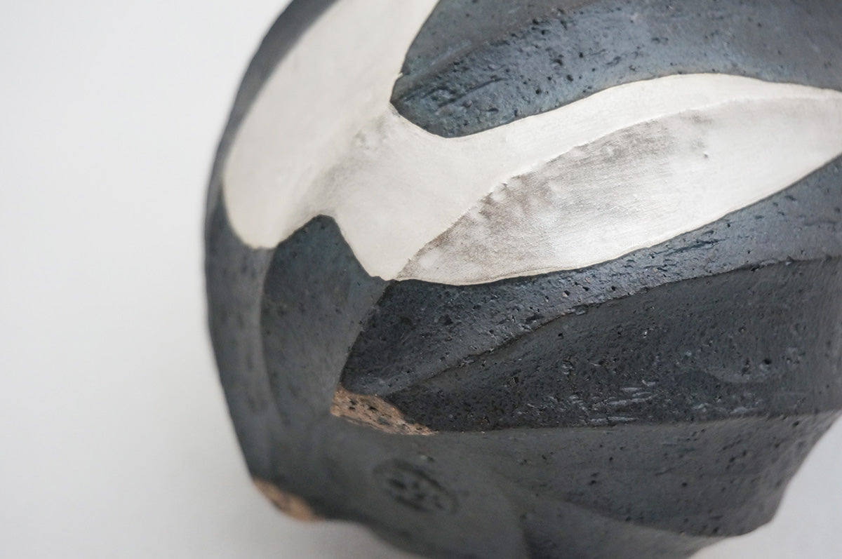 47 Spiral 銀彩ペンギン片口 1