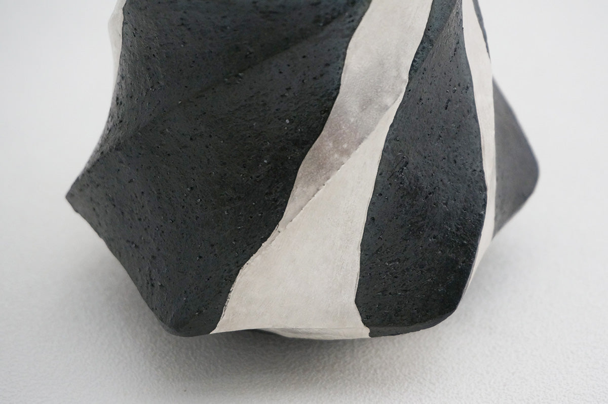 47 Spiral 銀彩ペンギン片口 2