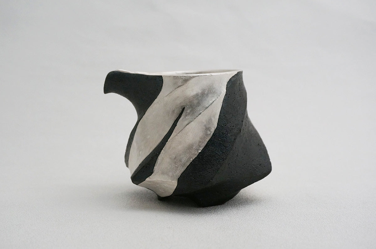 47 Spiral 銀彩ペンギン片口 2