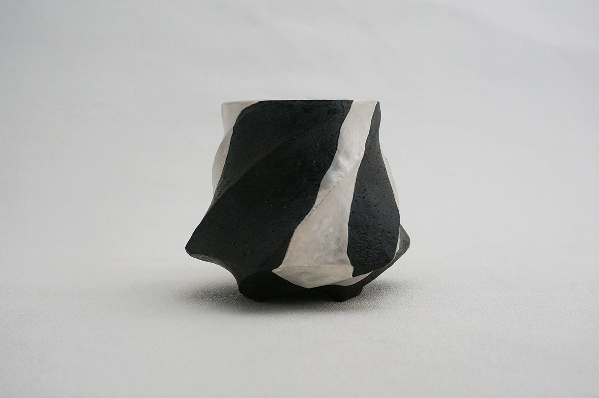 47 Spiral 銀彩ペンギン片口 2