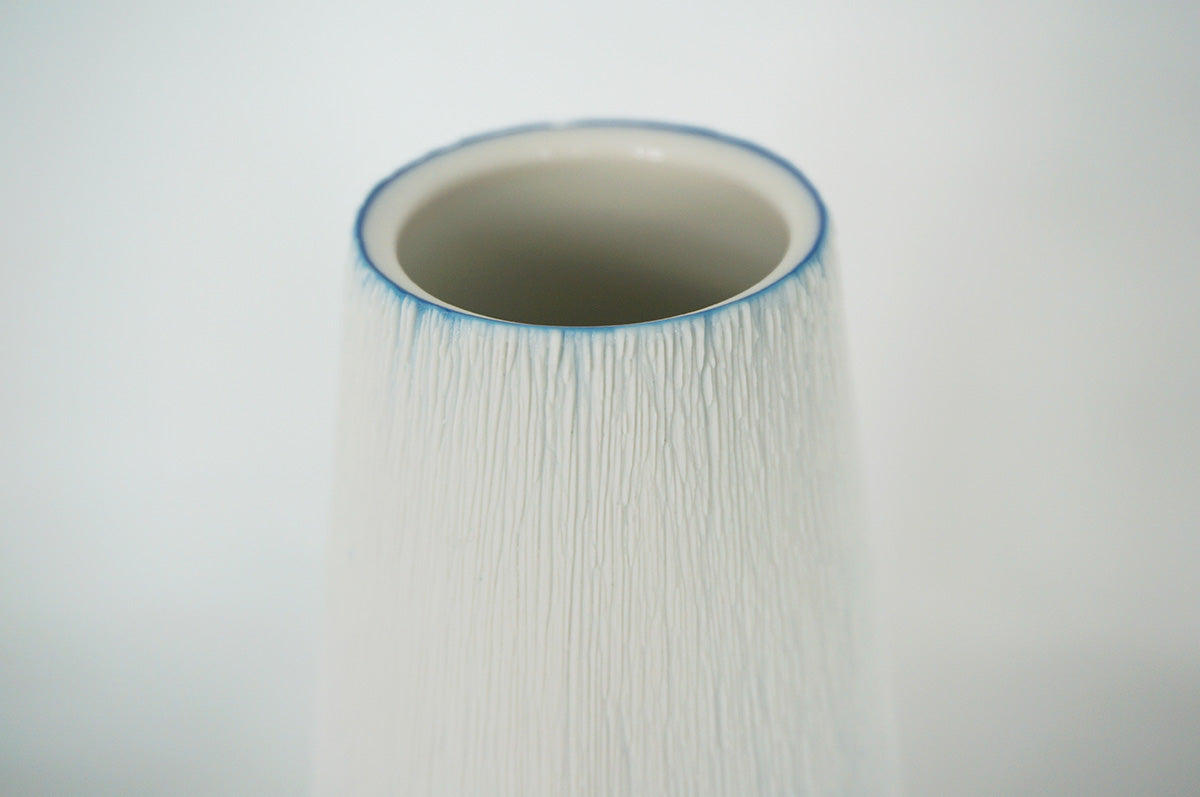 052 重色目 花瓶 1