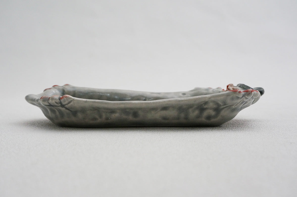 052 ムササビ長皿