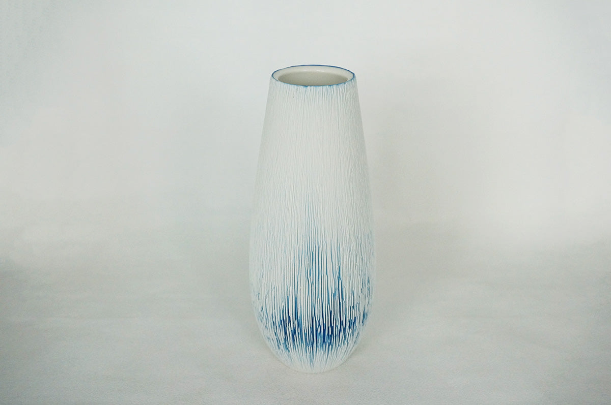 052 重色目 花瓶 1