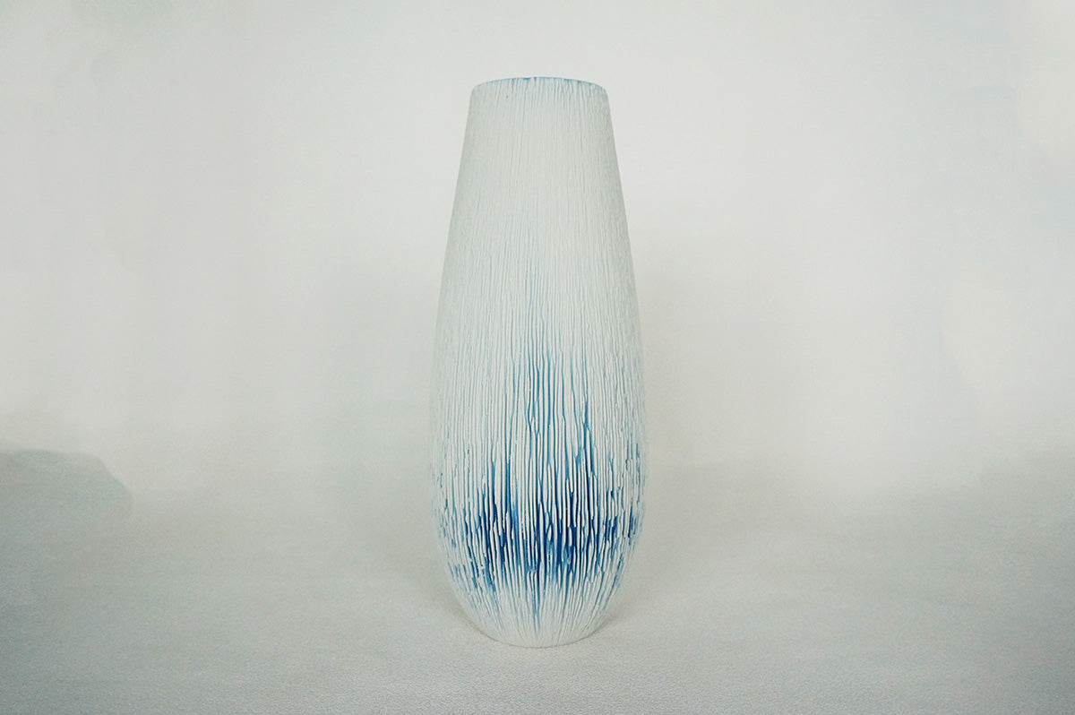 052 重色目 花瓶 1