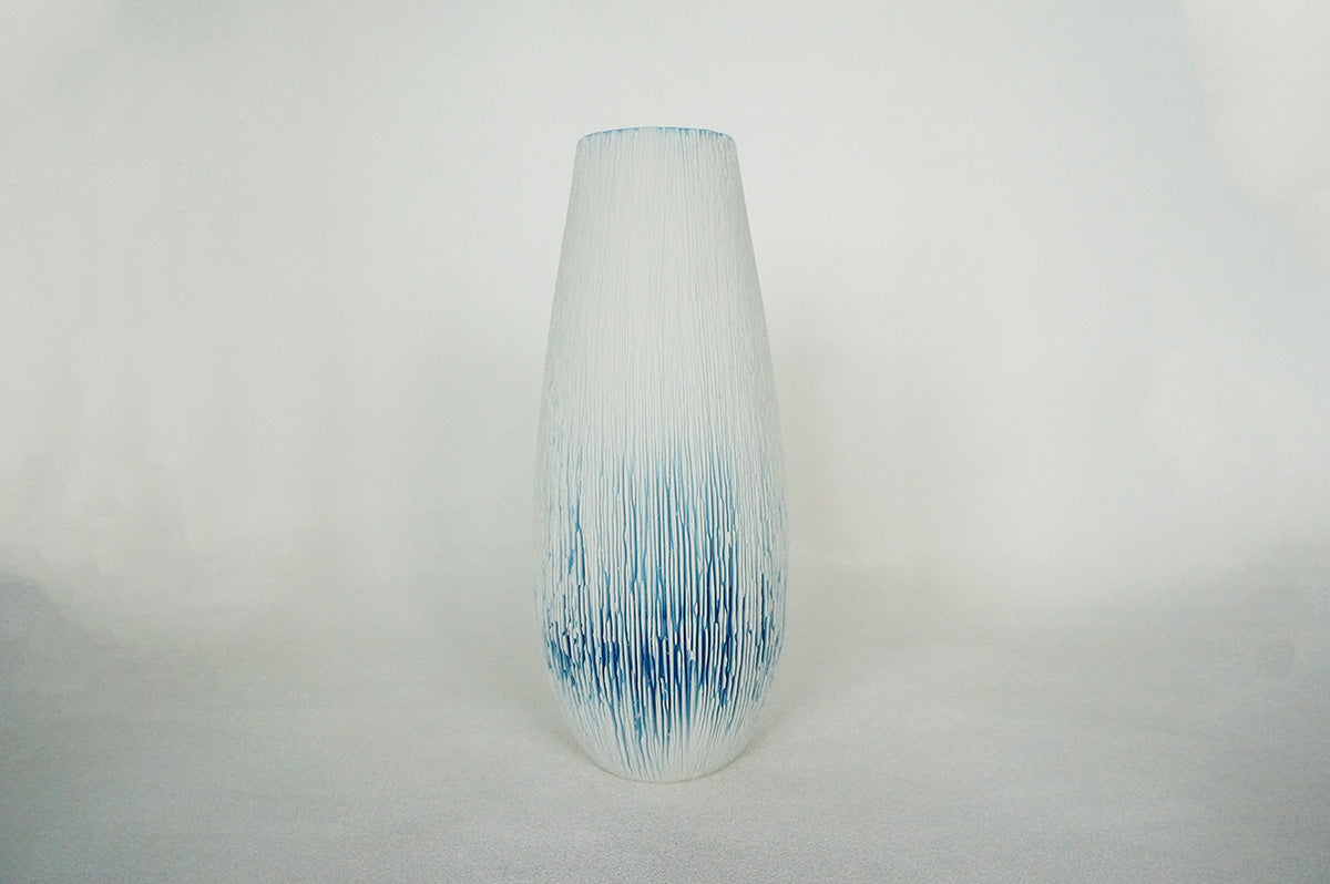 052 重色目 花瓶 1