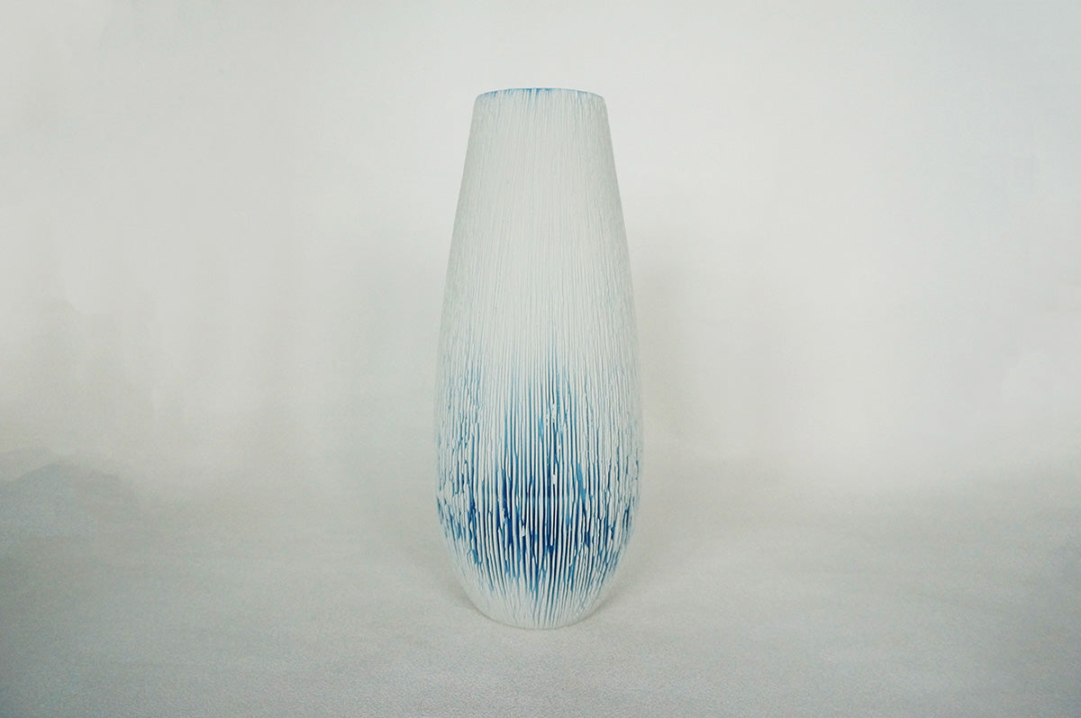 052 重色目 花瓶 1