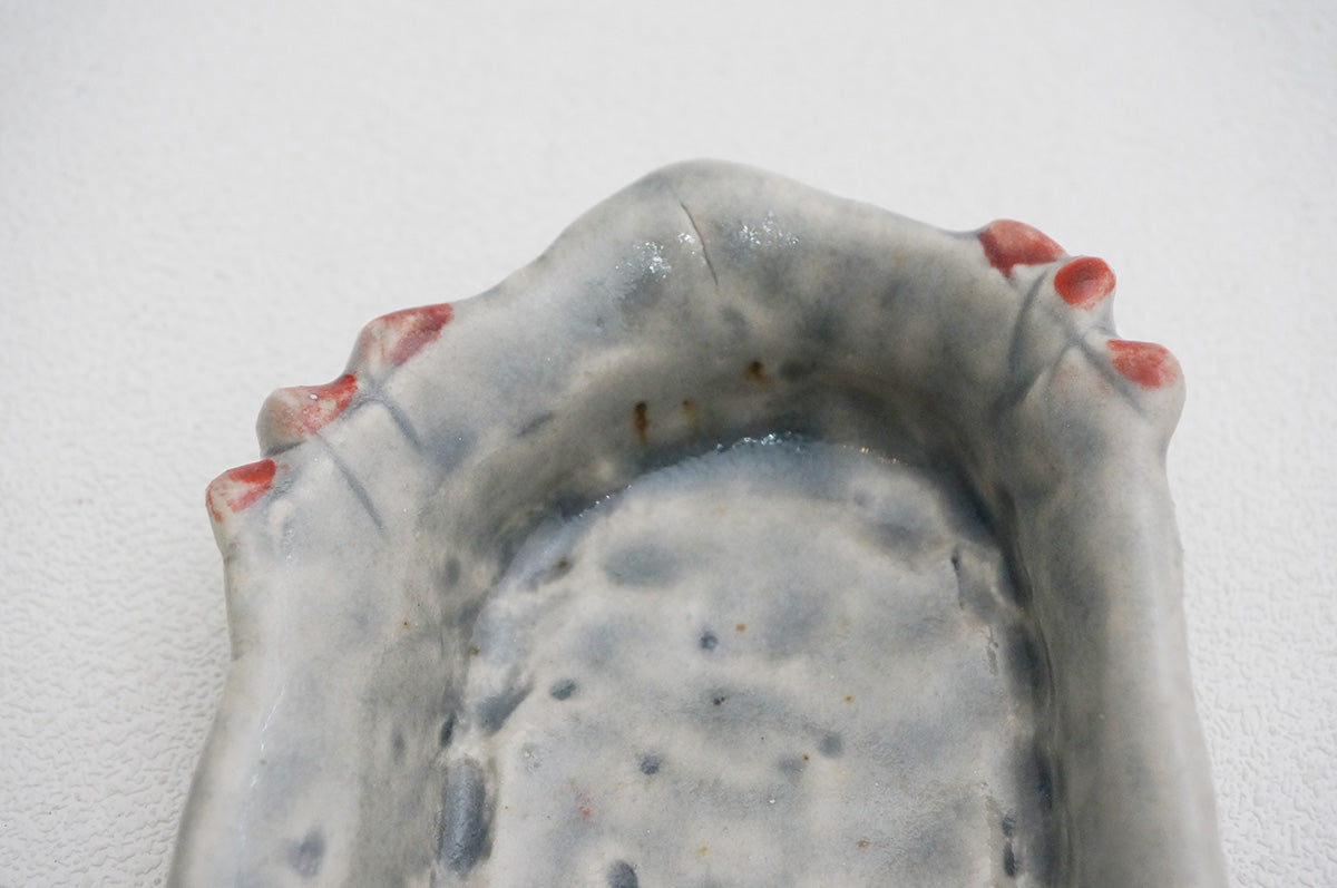 052 ムササビ長皿