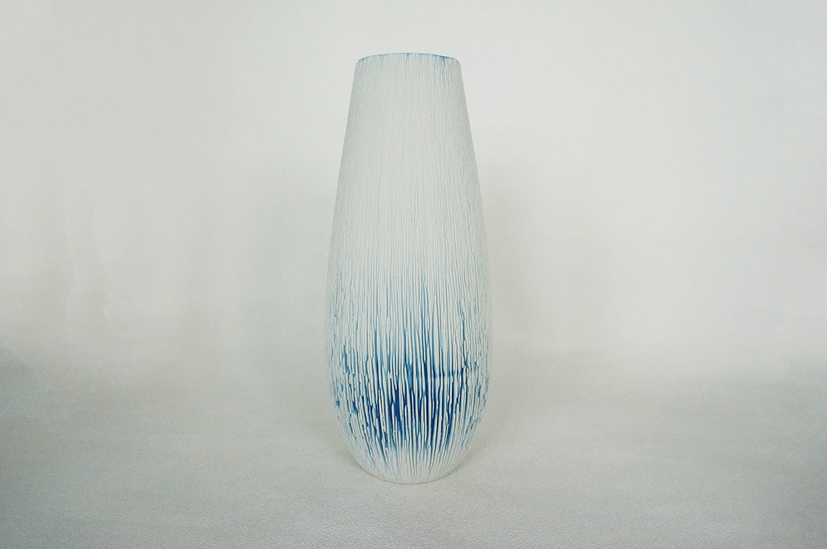 052 重色目 花瓶 1