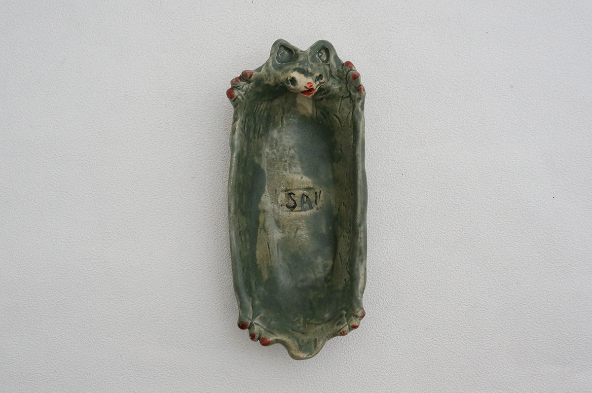 052 ムササビ長皿