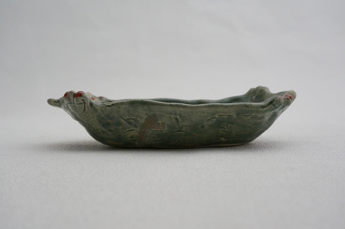 052 ムササビ長皿