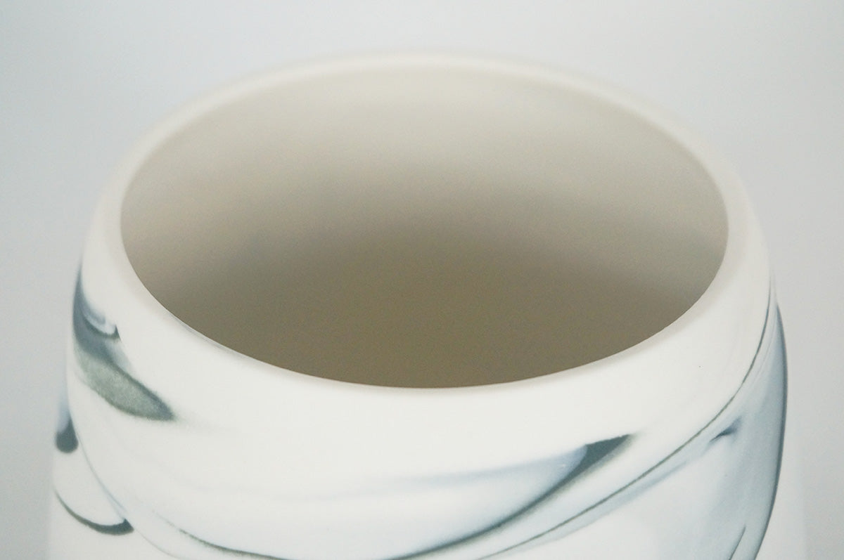 056 marble 富士型植木鉢 L