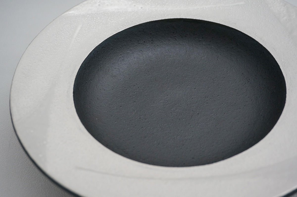 61 銀彩 釉彩 8寸リム鉢