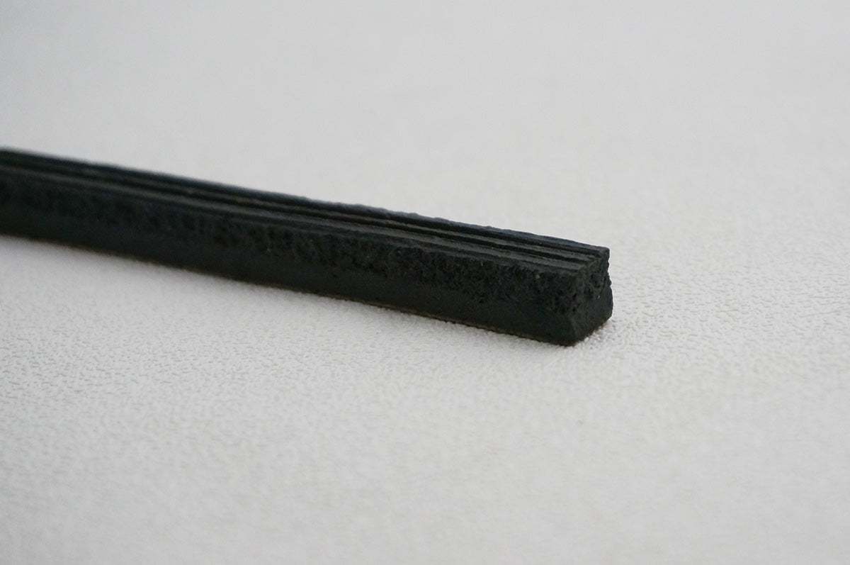 76-77 くし目 カトラリーレスト（10cm）