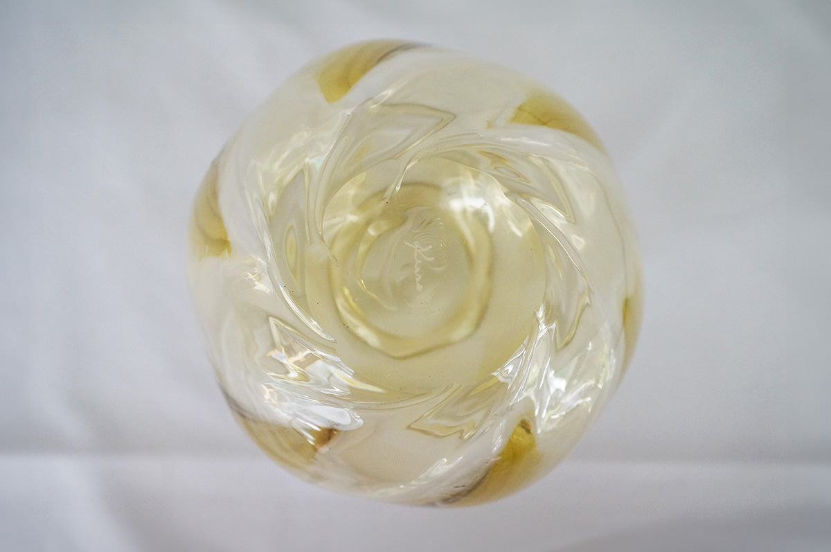 082 黒豆硝子 ゆらり花器(大) 2