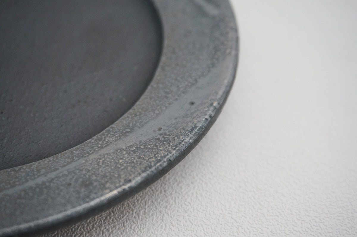 86 燻し銀彩 釉彩 5寸リム皿