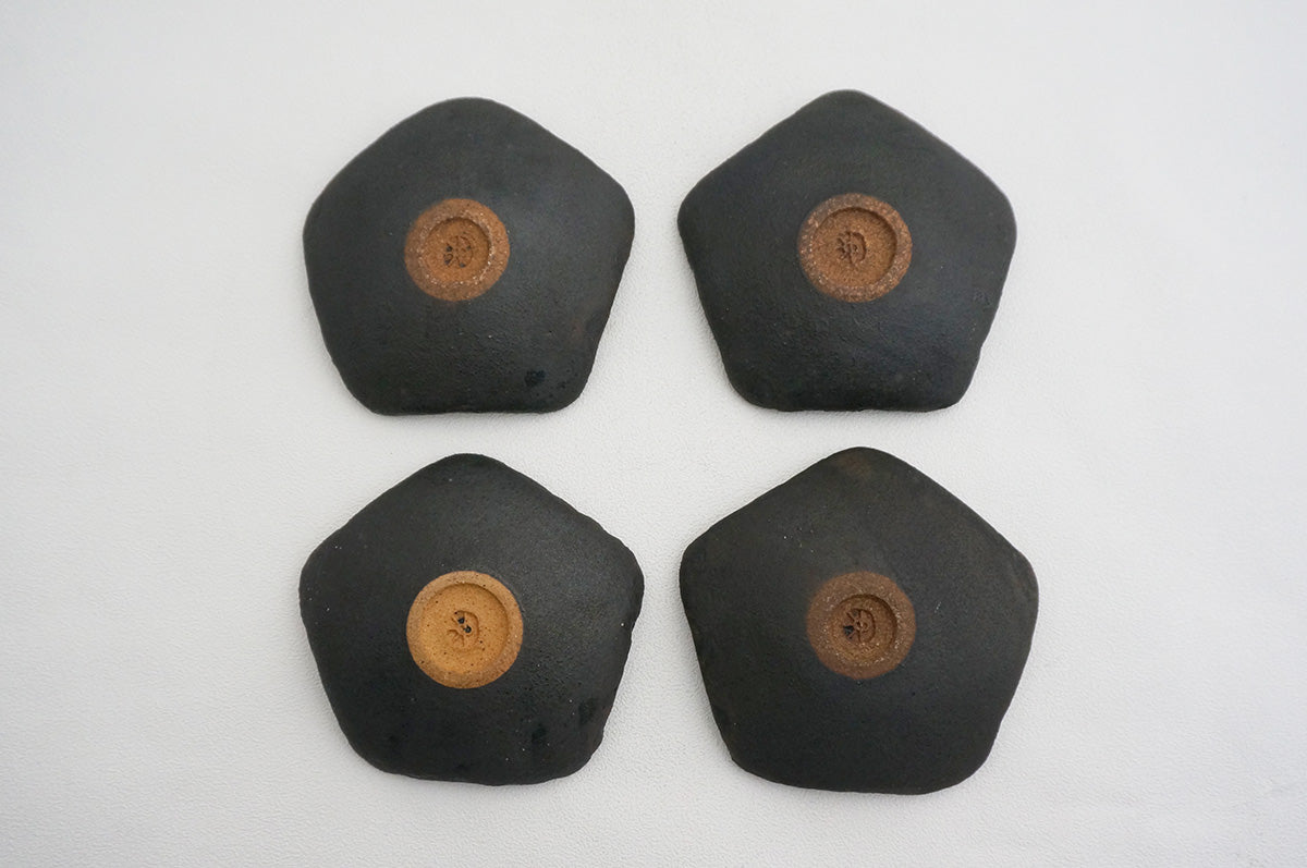 87 銀彩五角皿（ツートン）