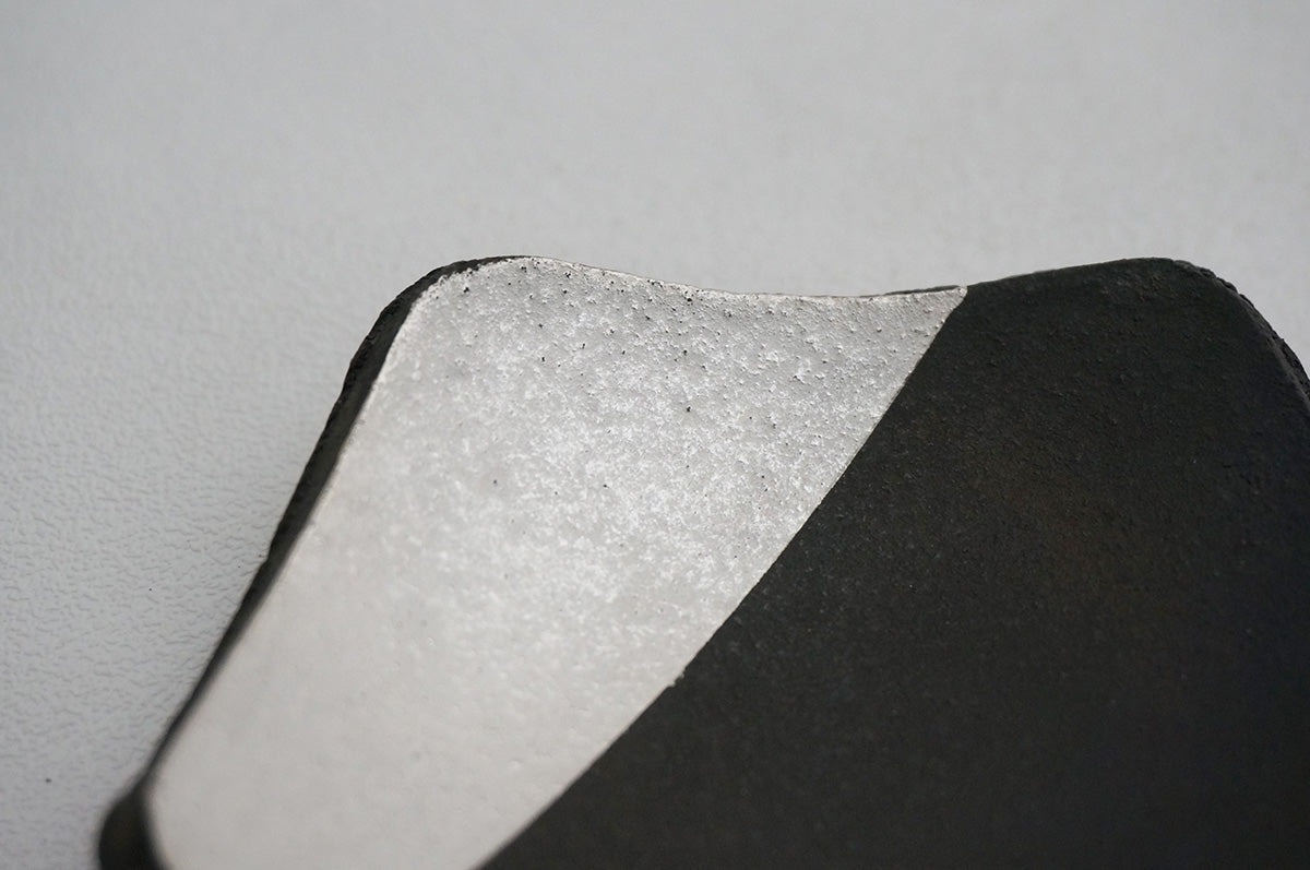 87 銀彩五角皿（ツートン）