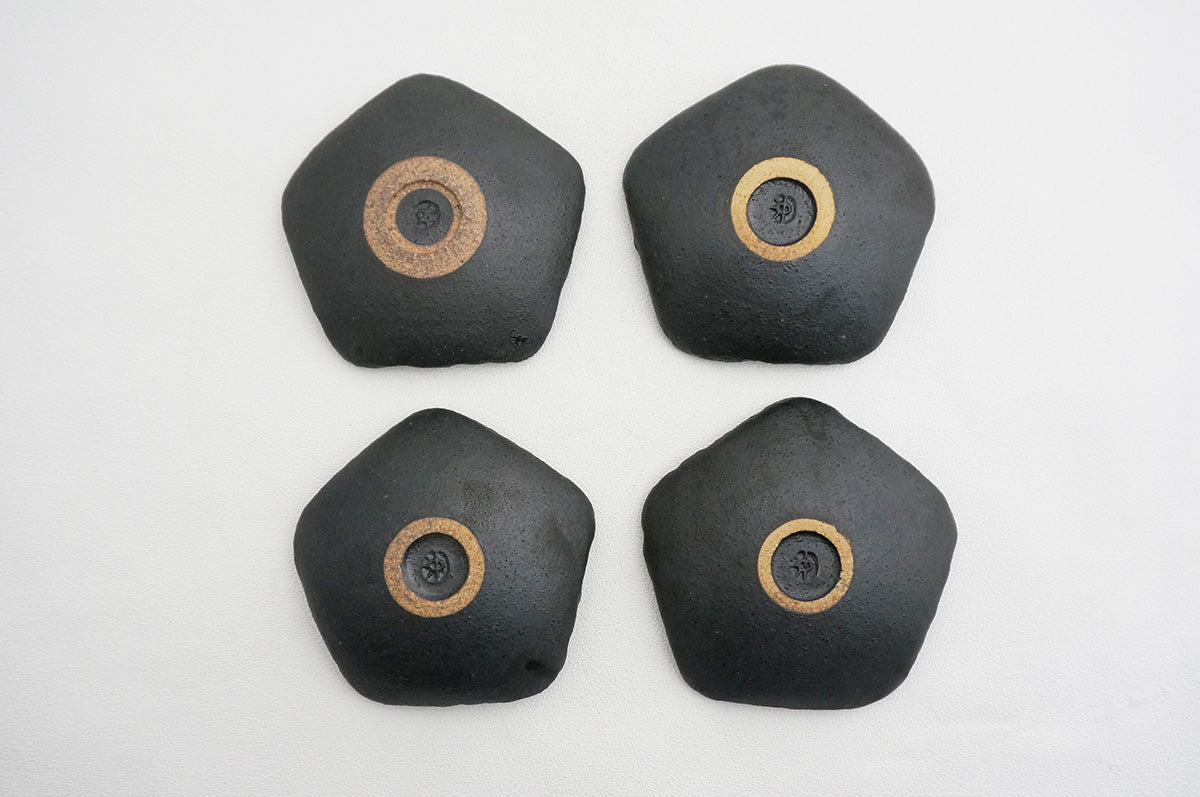 88 銀彩五角皿（釉彩）