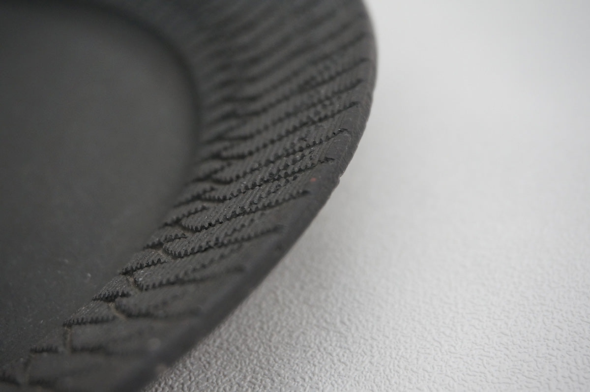 92 バーク8寸リム皿