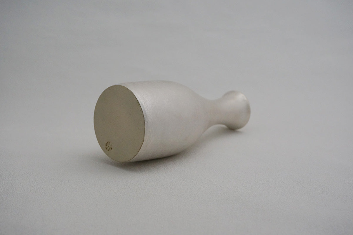 97 ホワイト銀彩 花器