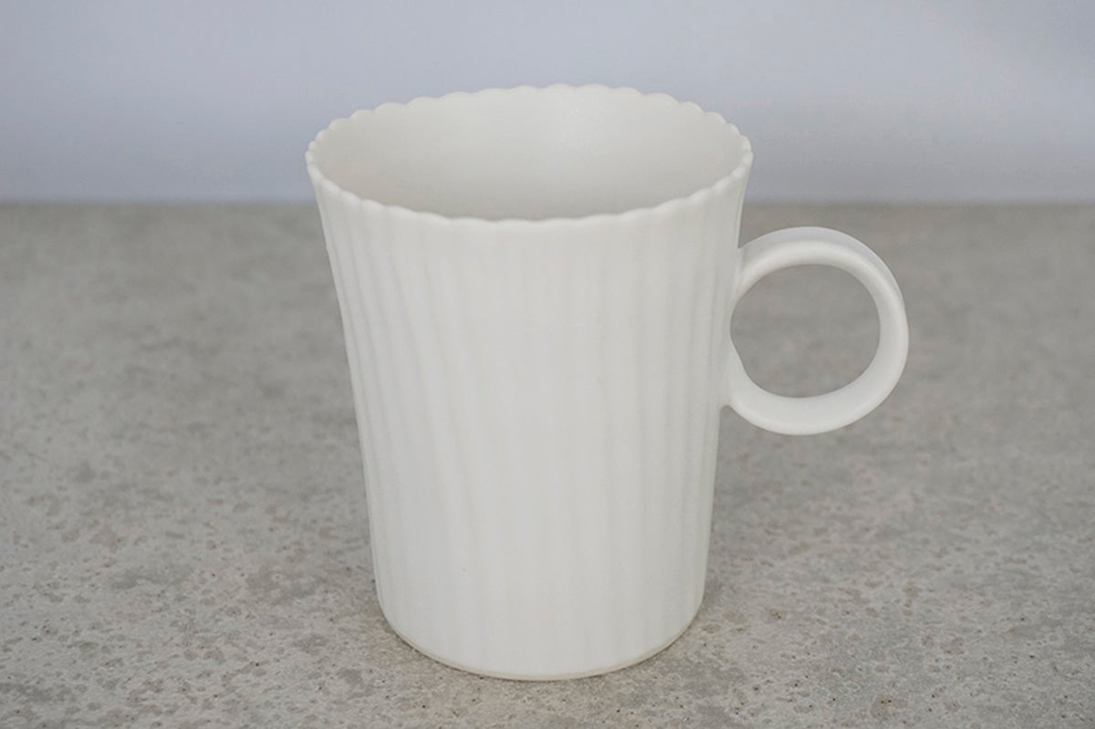 010 コーヒーカップ 白