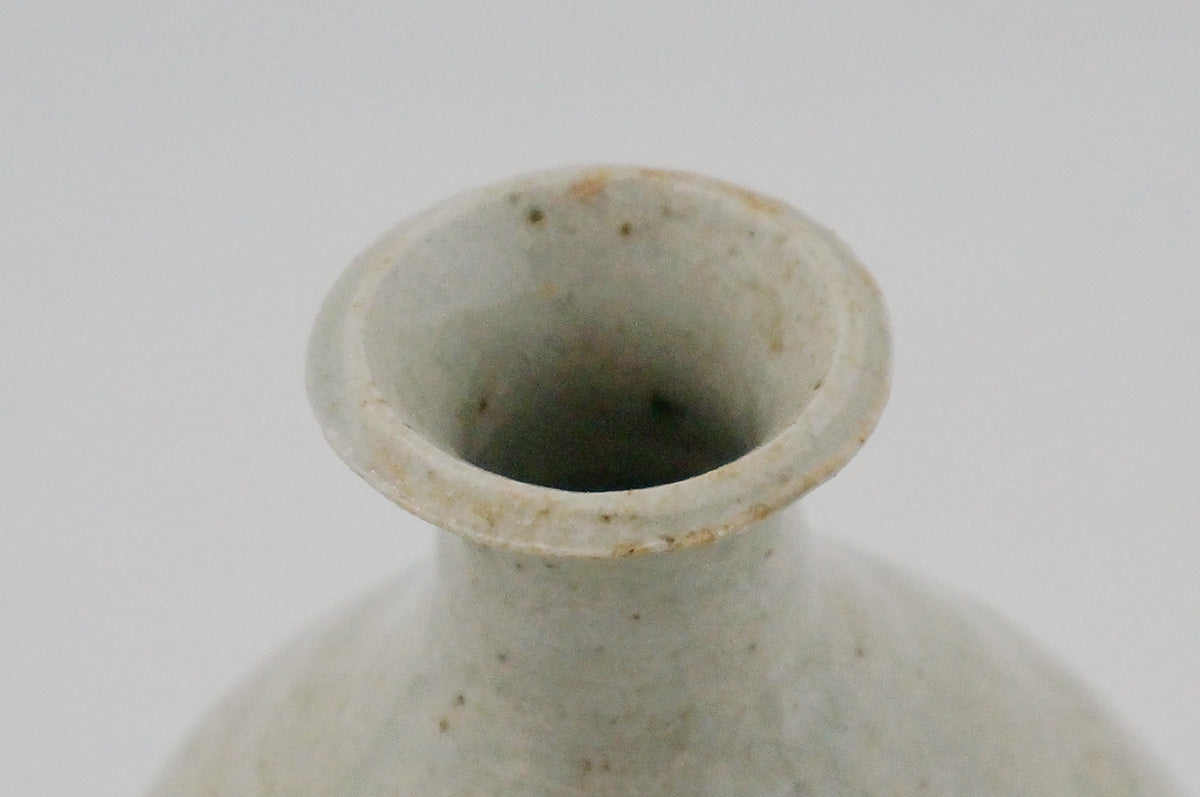009 徳利 白 (141-144)